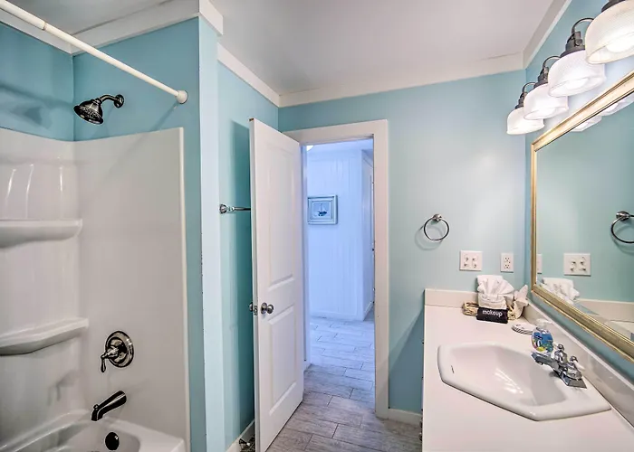 Sunny Haven, 3 Mi To Morgan! Holiday home Gulf Shores